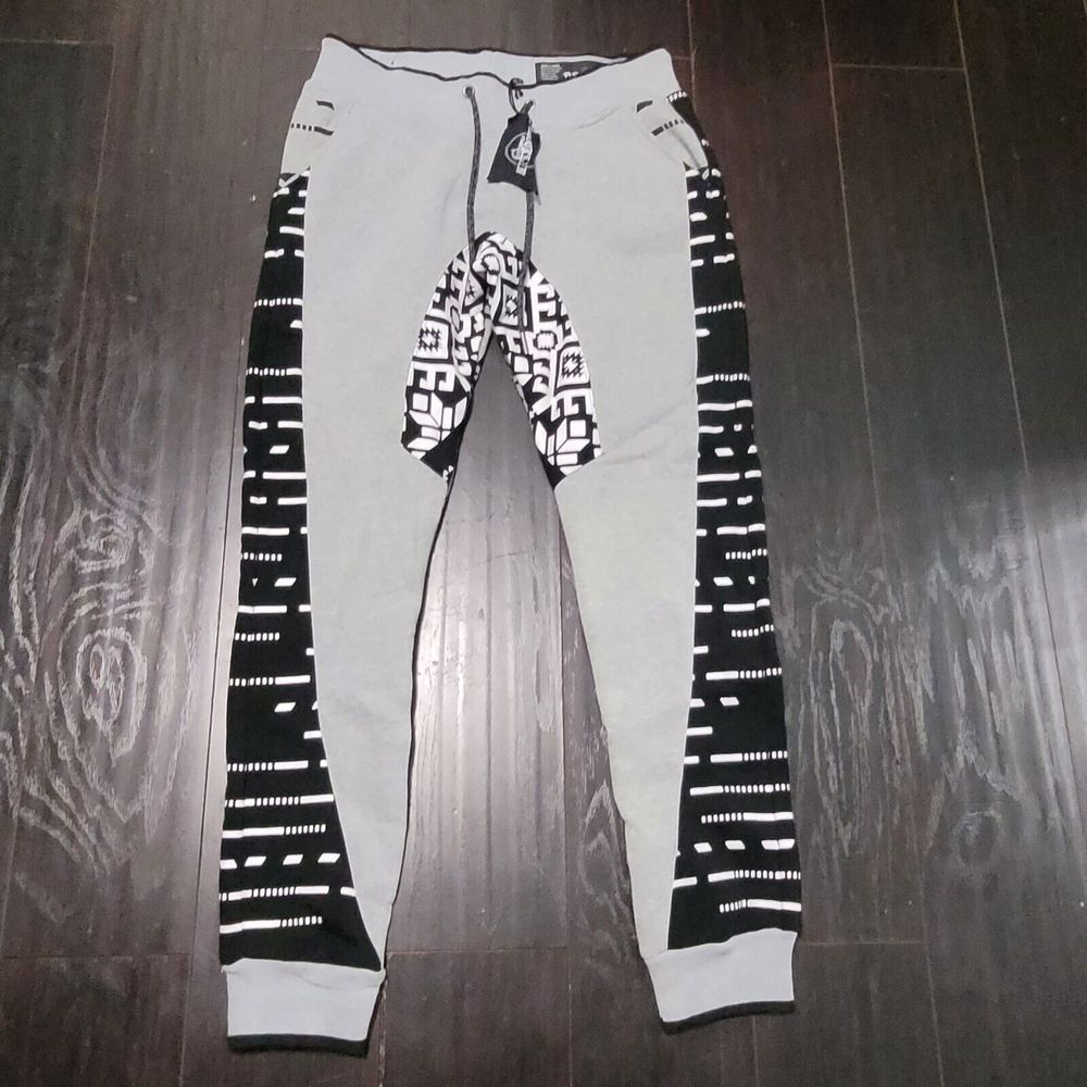NWT Brooklyn Standard Joggers L (34x31) Adult Fleece Drawstring Gray Bla…